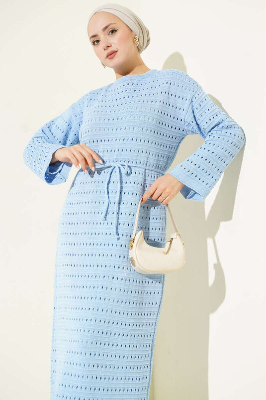 فستان تريكو بحزام من خيوط مفتوحة من ياتاي، لون أزرق فاتح