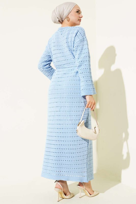 فستان تريكو بحزام من خيوط مفتوحة من ياتاي، لون أزرق فاتح