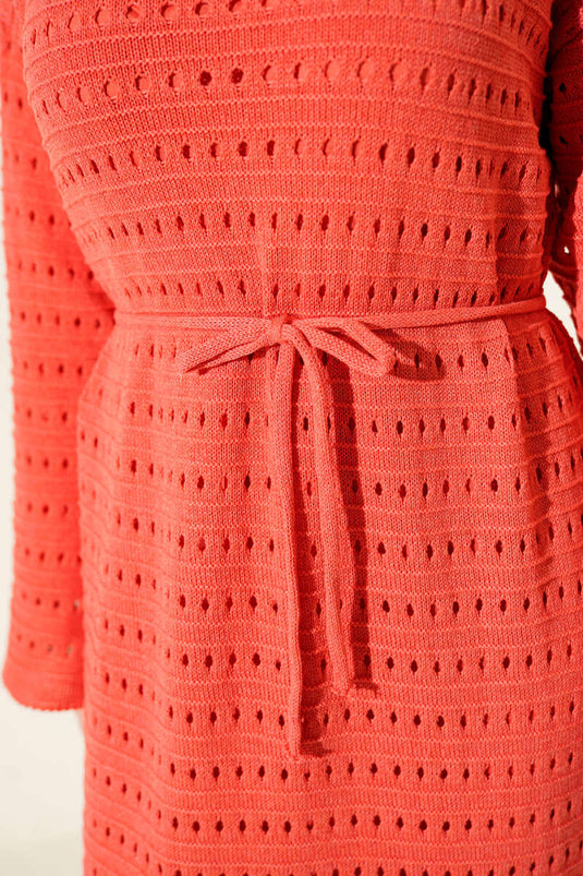 Abito in maglia con cintura a corda traforata orizzontale colore rosa antico