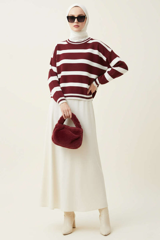 Yatay Çizgi Detaylı Kısa Triko Kazak Bordo