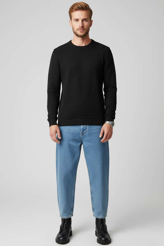 Gestreifter Herrenstrickpullover, Schwarz