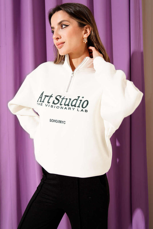 سترة صوفية مطرزة بسحاب، لون بيج فاتح