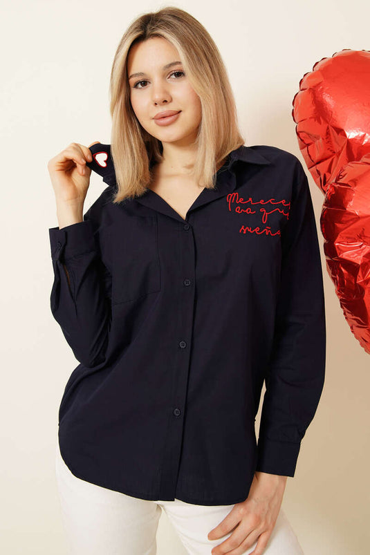 Yazı Nakışlı Tek Cepli Gömlek Lacivert