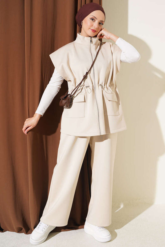 Conjunto De Túnica Con Chaleco Y Scuba Beige