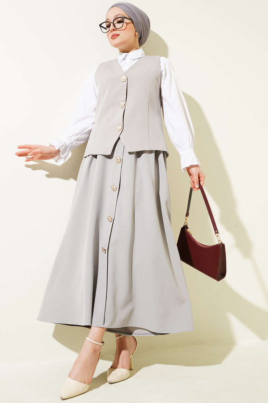 Ensemble jupe et gilet à boutons gris