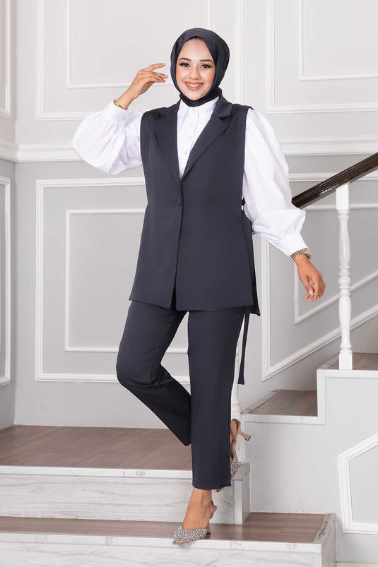 بدلة حجاب مزدوجة باللون الدخاني