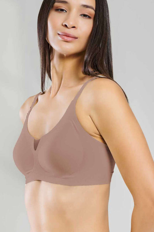 Nouveau soutien-gorge Pearl Woow avec détails transparents en vison
