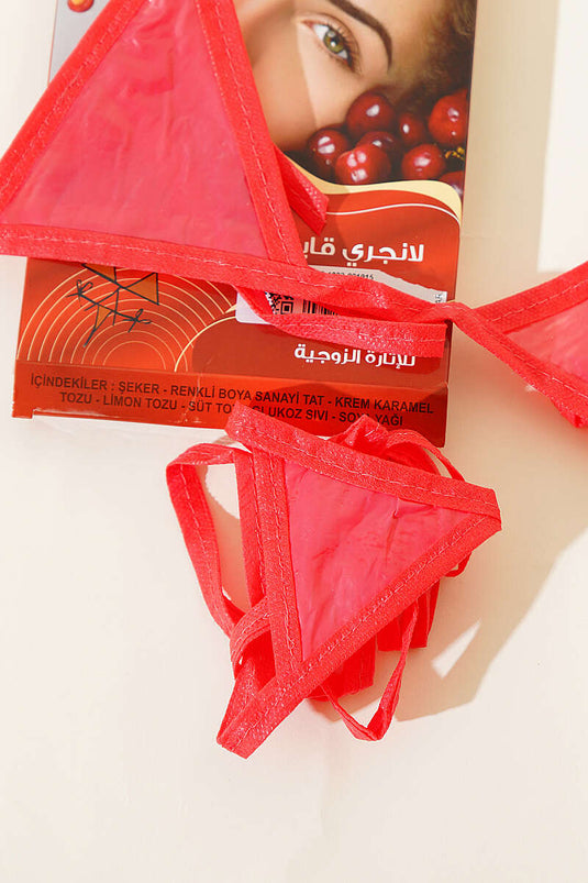ملابس داخلية صالحة للأكل كرز