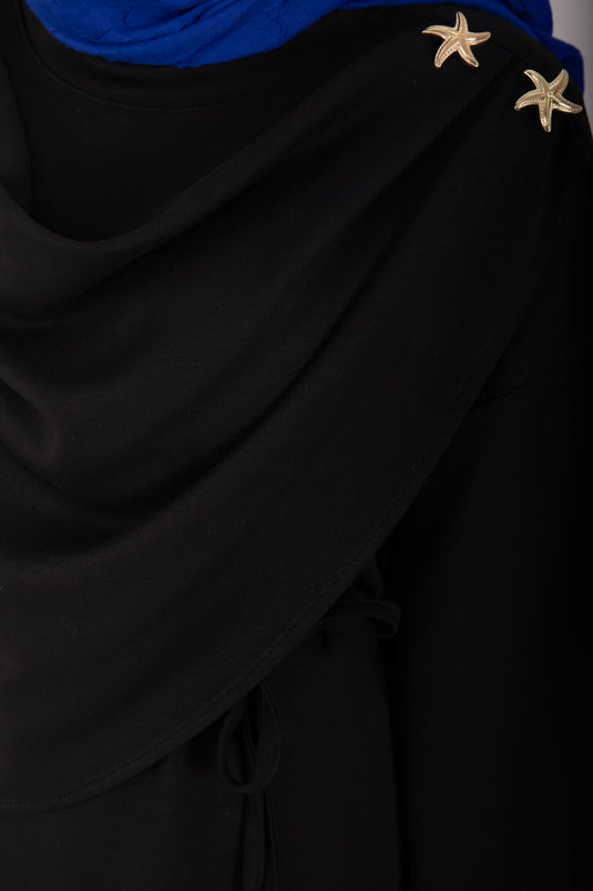 طقم ثنائي محتشم بتصميم درابي مزين بنجمة باللون الأسود