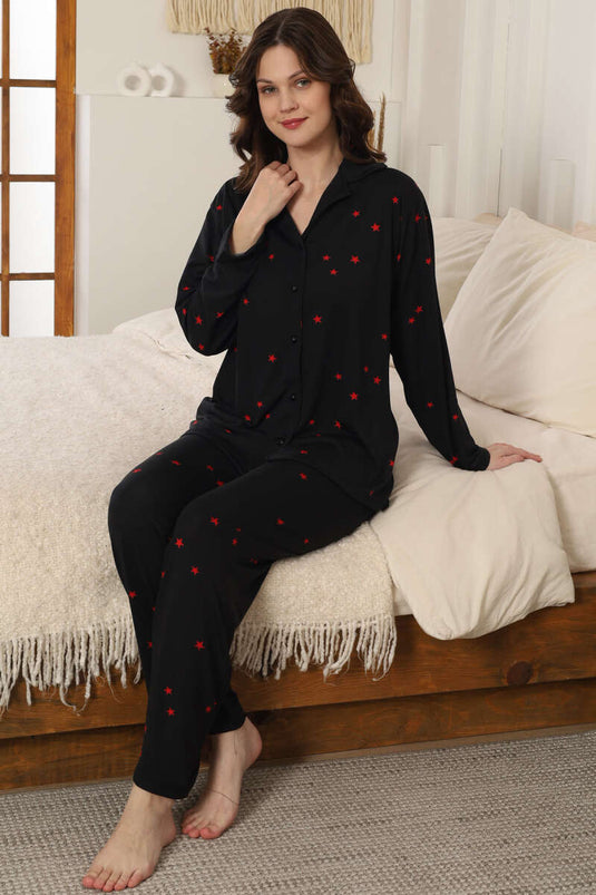 طقم بيجامة بياقة متقاطعة مزين بالنجوم باللون الأسود