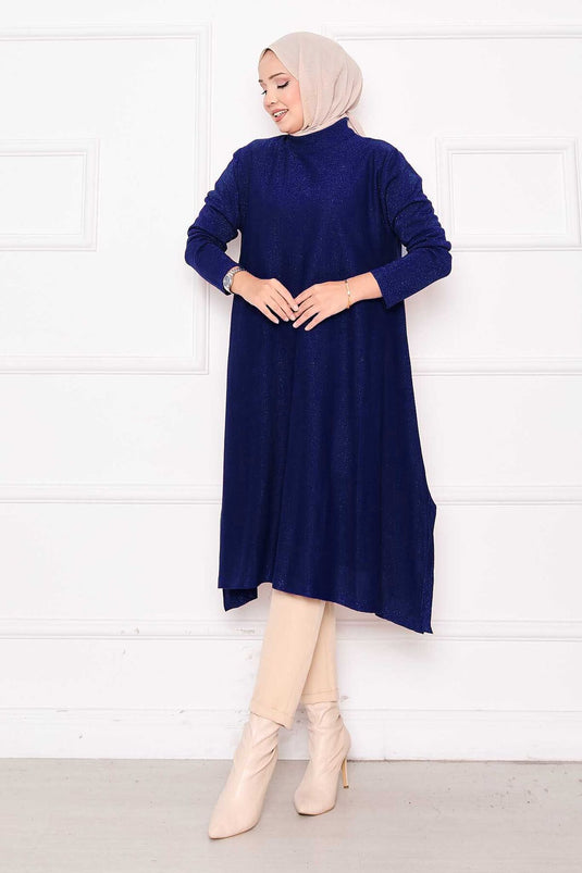 تونيك مولانا المنسوج بتفاصيل مشقوقة ومزين بالترتر باللون الساكسوني