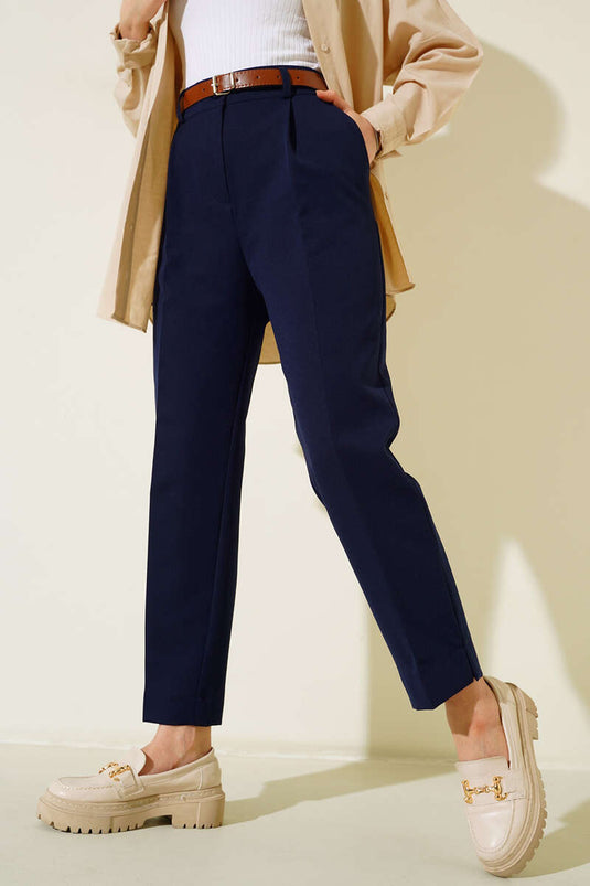 Pantalon fendu avec ceinture bleu marine