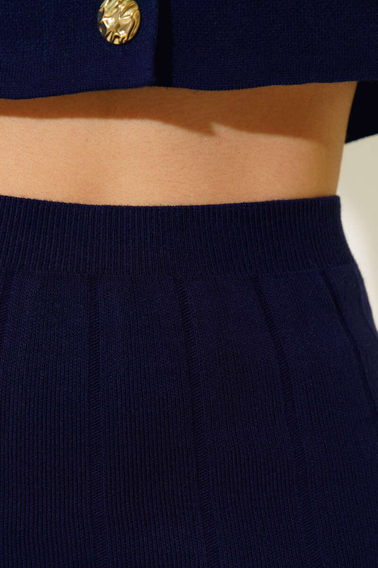 شق قلم رصاص أسود أزرق داكن