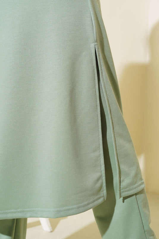 Costume 2 pièces long avec fente, Çağla Green