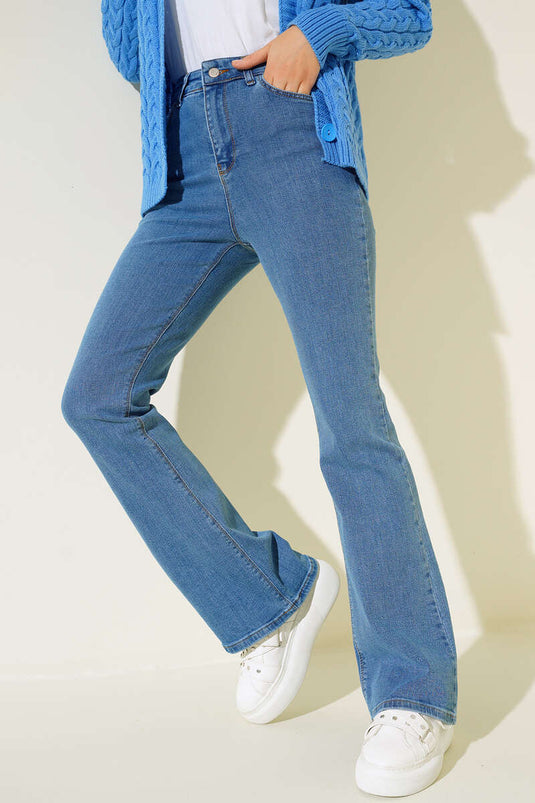 Pantalon bleu à taille haute et pattes d'éléphant