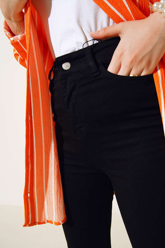 بنطلون واسع الخصر باللون الأسود