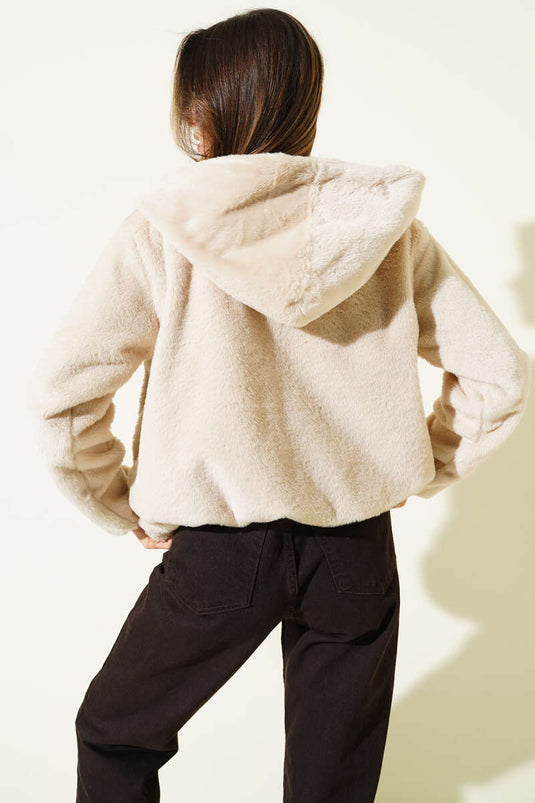 سترة بقلنسوة من الفرو الناعم يوموش بلون البيج