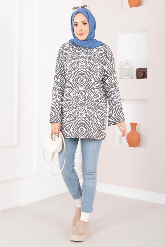 Zebra Pattern Knitted Sweater Gray
