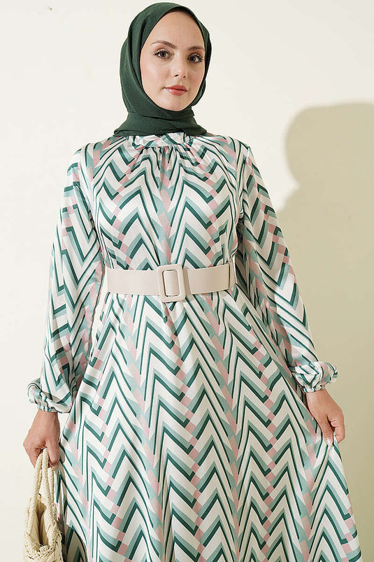 Robe En Satin Vert À Motif Zigzag