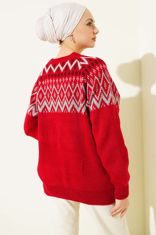 كنزة تريكو بنمط متعرج باللون الأحمر