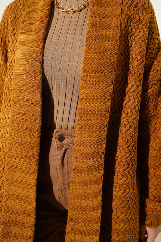 كارديجان طويل محبوك بنقشة متعرجة، لون جملي
