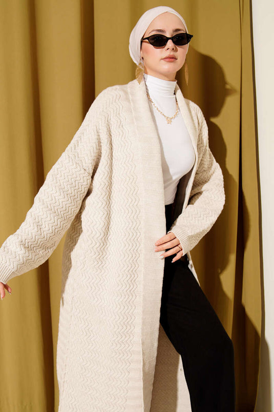 كارديجان طويل محبوك بنقشة متعرجة مرصع بالأحجار