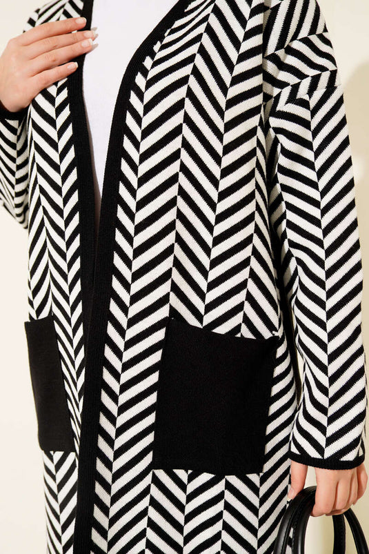 Cardigan long en maille à rayures en zigzag noir