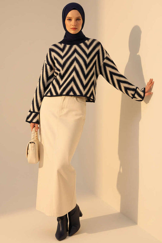 Pull en maille ajourée à motif zigzag bleu marine