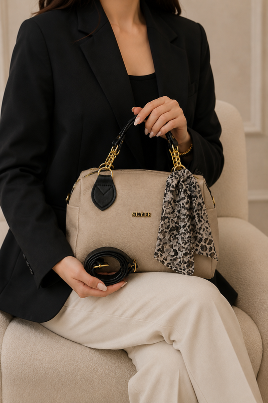 Borsa A Mano E A Spalla Con Dettaglio A Catena Beige