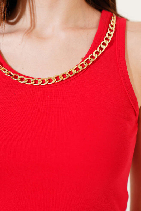 Dikke blouse met bandjes en kettingdetail in rood