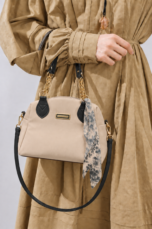 Borsa Beige Con Manico A Catena