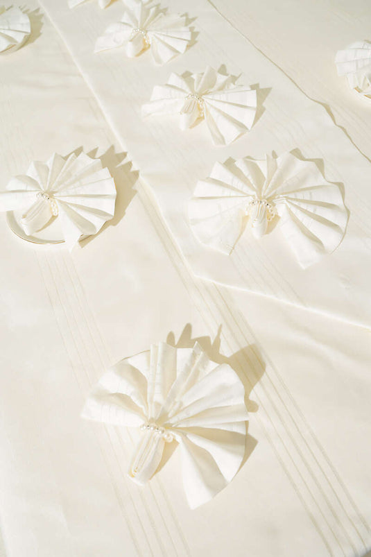 Service de table 26 pièces, blanc cassé