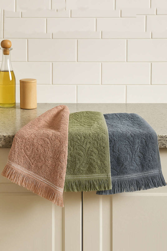 Set of 3 Kitchen Towels Assorted 2