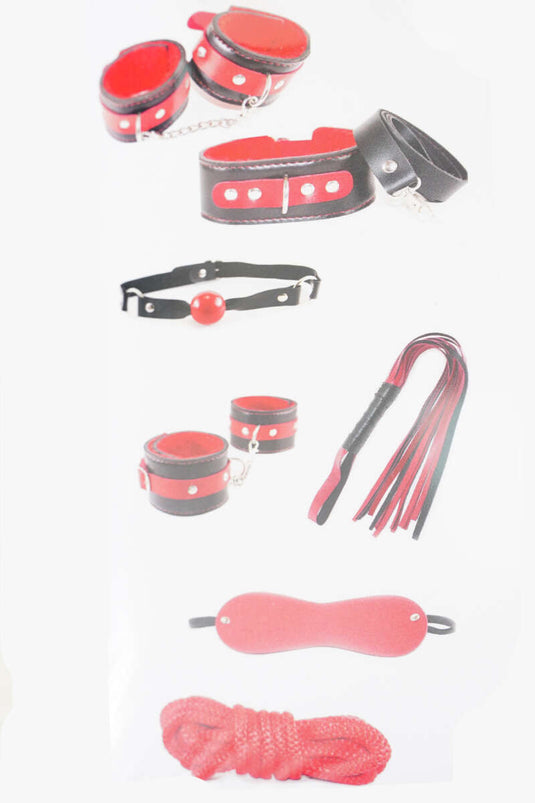 Set mit 7 ausgefallenen Handschellen und Peitschen in Rot und Schwarz