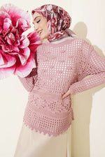 Pull à motif ajouré en relief couleur rose fané