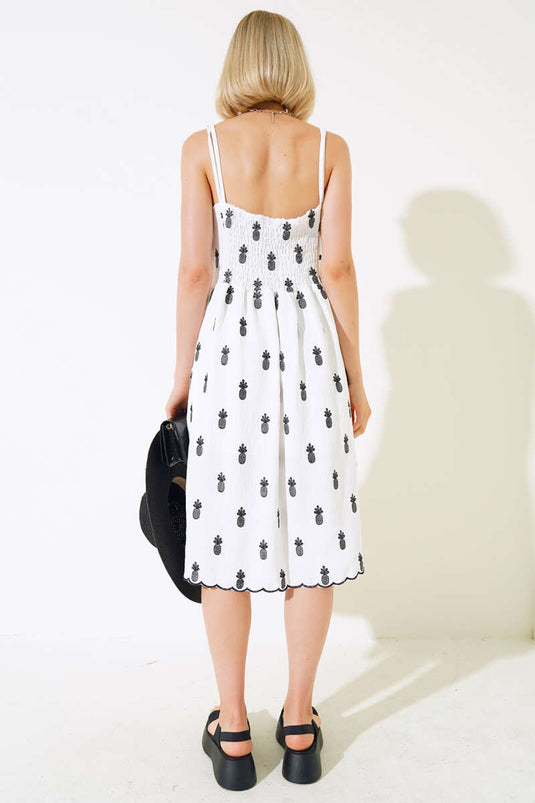 Ananas Nakışlı Askılı Elbise Beyaz
