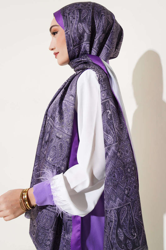 Châle soyeux à motif antique lavande