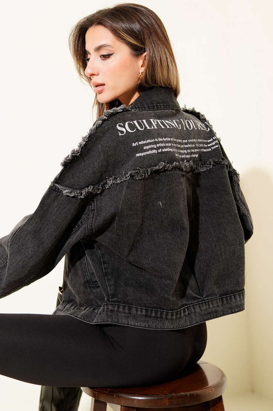 Giacca in denim con stampa di testo sul retro, grigio fumo