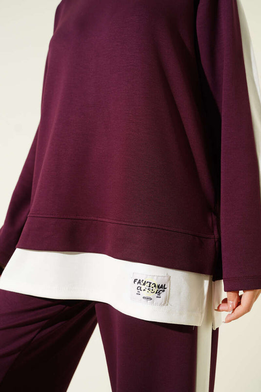 بدلة لويشا المزينة بقطعتين مع تفاصيل الشعار، لون عنابي