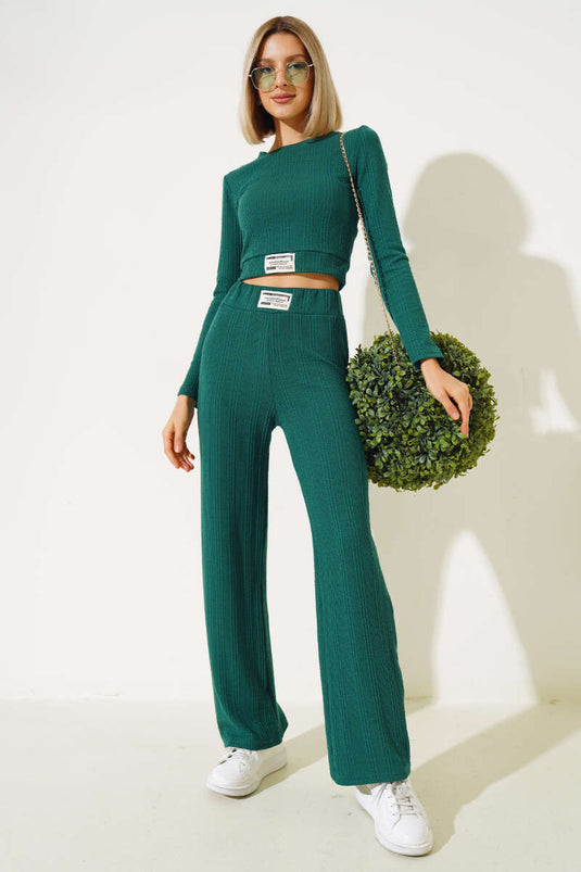 Embroidered Gathered Crop Two Piece Suit Emerald