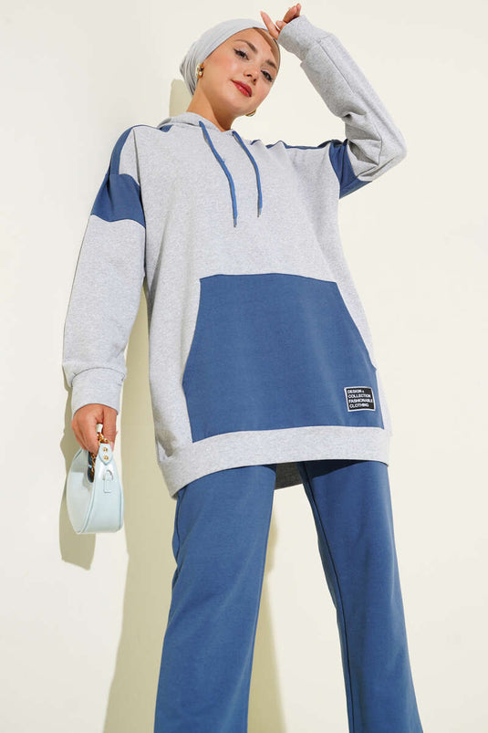 بدلة Emblem المكونة من قطعتين ذات غطاء رأس باللون النيلي