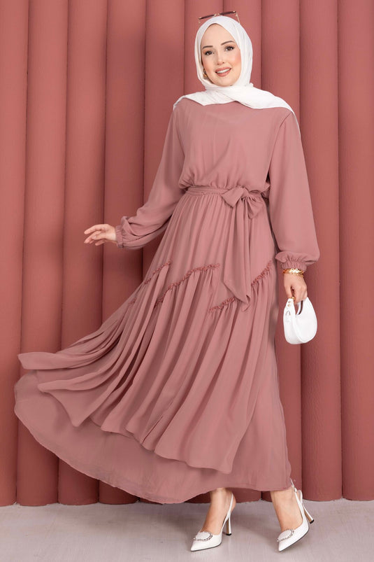 Robe en chiffon avec détails asymétriques à volants couleur poudre