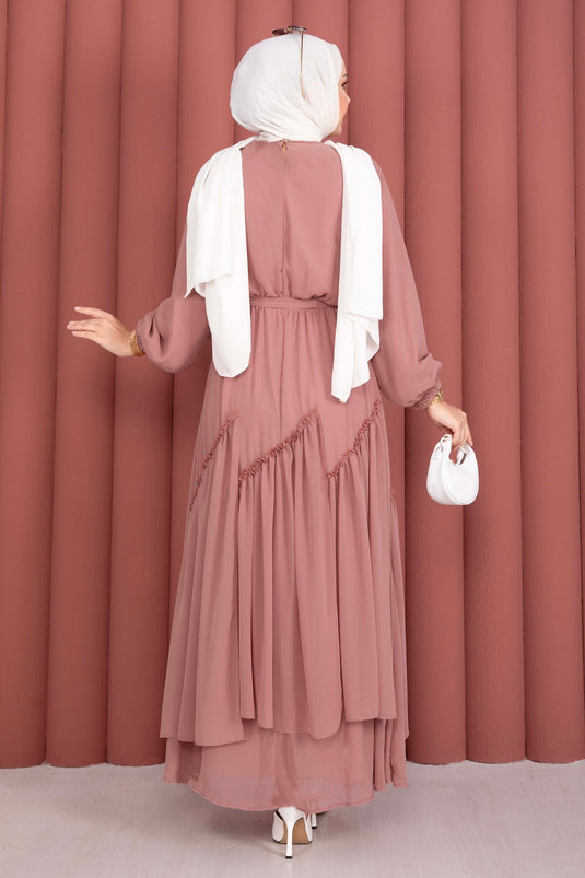 Robe en chiffon avec détails asymétriques à volants couleur poudre