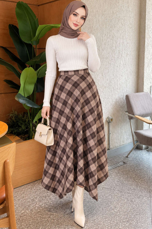 Jupe À Carreaux Beige Asymétrique