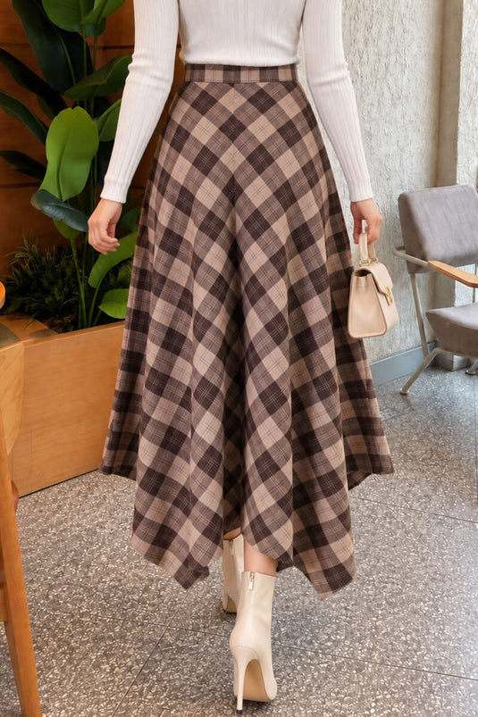 Asymmetrical Checkered Beige Skirt