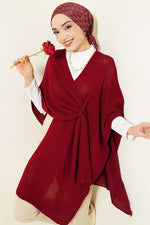 Poncho en tricot à coupe asymétrique bordeaux