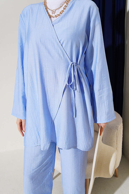 Ensemble double asymétrique avec cordon latéral bleu