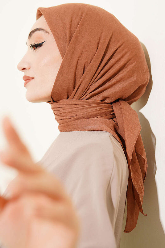 سلسلة آية وشاح قطني رقيق بلون التراب