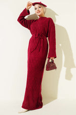 Robe bordeaux en maille ajourée à motif baklava