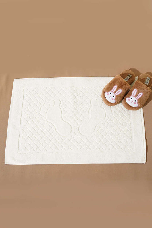 Baklava Pattern Foot Towel, Ecru